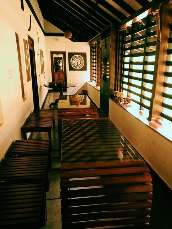 Palkadavu Warium Villa Манантавади Экстерьер фото